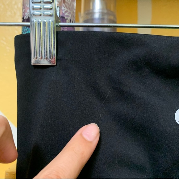 Lululemon X Barrys Stronger as One High-Rise 8" Biker Shorts Size 2 - Picture 7 of 11